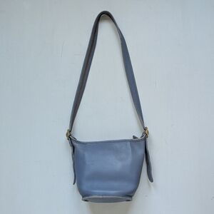 Vintage Coach Leather Light Blue Maggie Crossbody Bag 9019 Gold Hardware